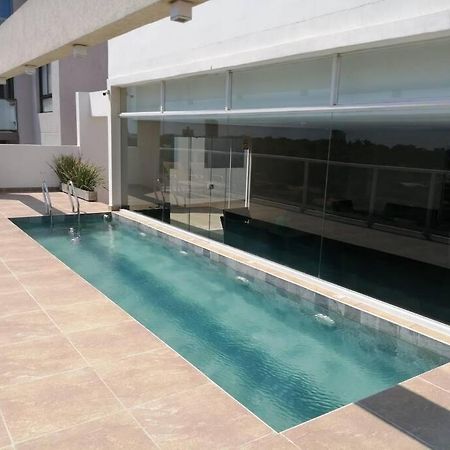 Апартаменты Hermoso Conjunto Residencial Con Piscina Асунсьон Экстерьер фото